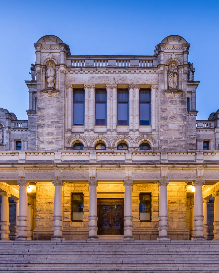 The British Columbia Parliament Buildings in Victoria at dusk