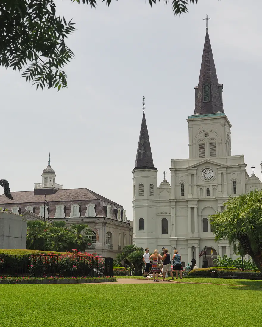 St. Louis Cathedral and the Andrew Jackson statue in Jackson Square, New Orleans