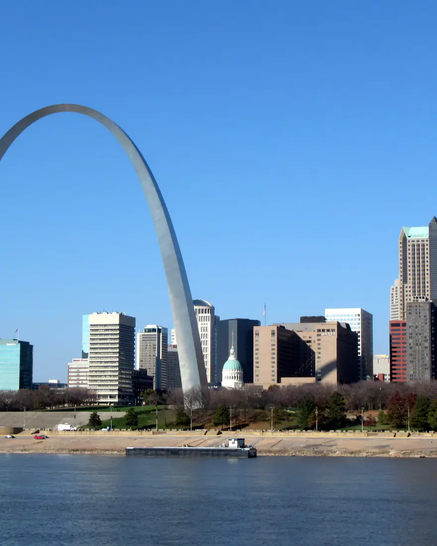 The Gateway Arch and St. Louis skyline across the Mississippi River